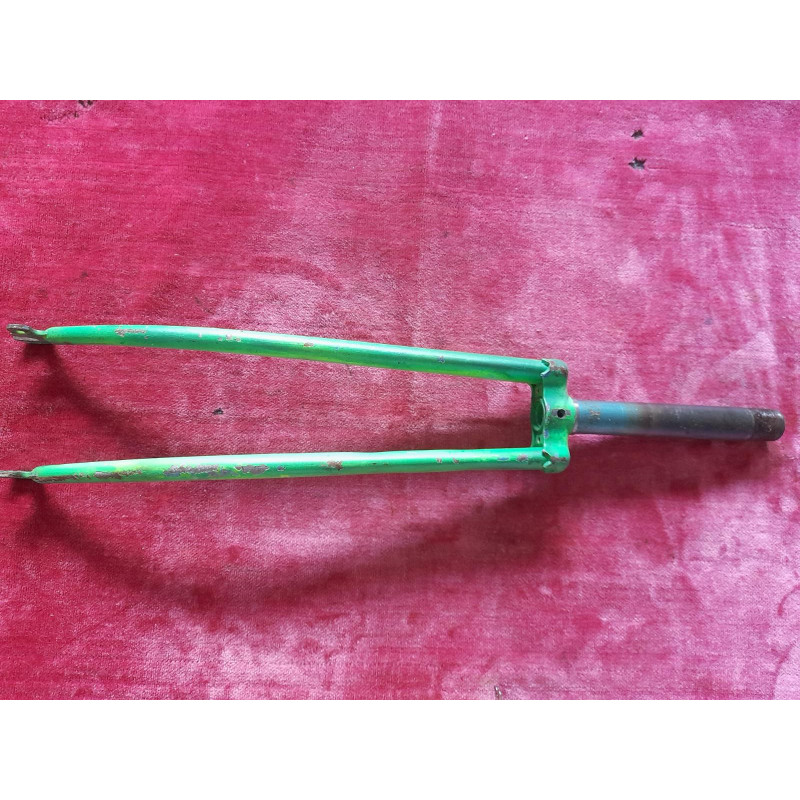 Forcella in acciaio vintage per bici da corsa vista frontale
