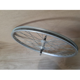 Aluminium 20-507 rear wheel rim brake surface detail