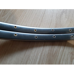 Mavic MA40 valve hole and internal hook bed detail