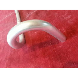 Détail de l'usure de surface sur guidon vélo vintage