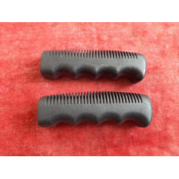 Pair of vintage Peugeot handlebar grips F01