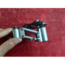 Desviador MAVIC 801 – detalhe da fixação do cabo