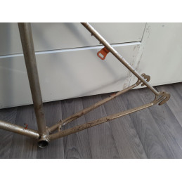 Calcomanía original de época de la marca francesa Motobecane.