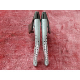 Brake cable housing insertion point detail