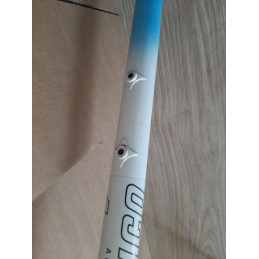 Sifflets de haubans et raccord de serrage de selle