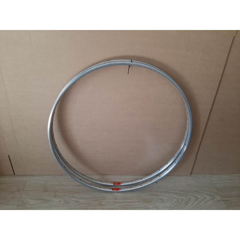 Mavic Monthlery PRO Felge 700c 36 Loch - Vorderansicht