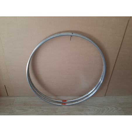 Mavic Monthlery PRO 700c tubular rim 36H front view