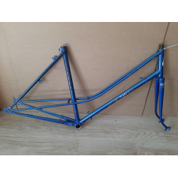Vista lateral del cuadro de acero Liberia 650B Lady de 52cm