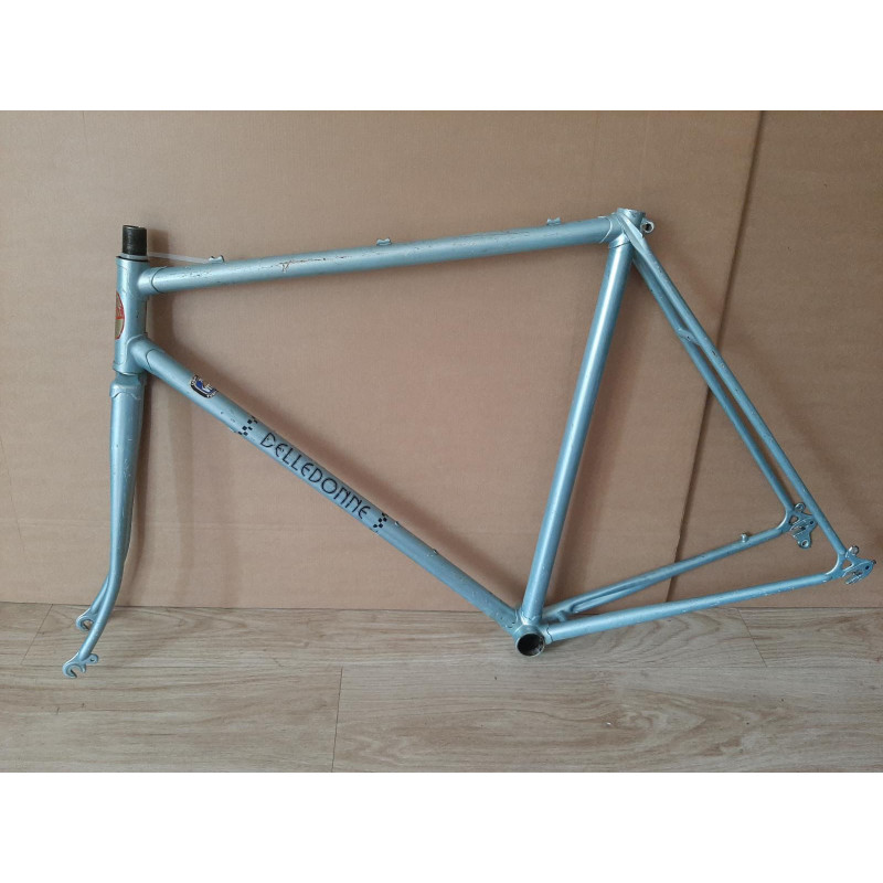 Cadre vélo Belledonne Vitus 788 d'occasion vue latérale complète