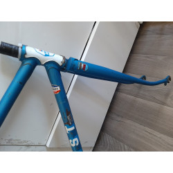 Tretlagergehäuse und Ausfallenden Vitus 971 Stahlrahmen