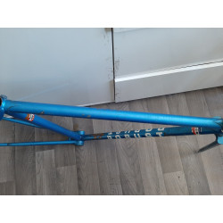 Oberrohr und Rohrhersteller-Aufkleber Vitus 971