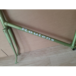 Cadre velo ROUTENS 3275g 60×58cm  ARTISANAL 122.8mm BFFF ancien vélo D5