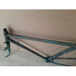 Down tube lug work construction