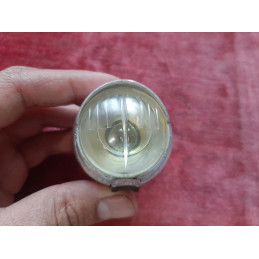 Boîtier métallique du projecteur avant JOS, vue latérale