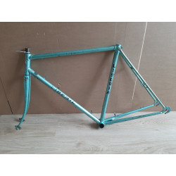 Liberia 650 steel vintage bike frame profile view