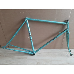Vue arrière du cadre vélo LIBERIA 650