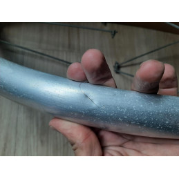 Aluminum Mudguard 40mm for 700 touring bike in good condition D7
