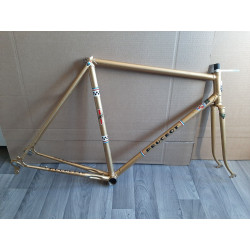 Cadre velo PEUGEOT PS10 REYNOLDS 531 2930g 56×55.5cm 122 mm B.SUISSE/FF 🇫🇷 D11