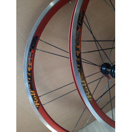 PAIRE DE ROUES ROLF VECTOR COMP 28" D7