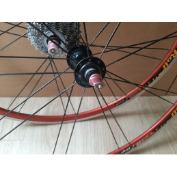 PAIRE DE ROUES ROLF VECTOR COMP 28" D7