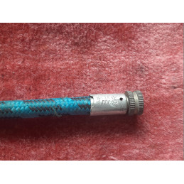 Detailed view of the threaded connection end on the 19.5cm Presta pump hose