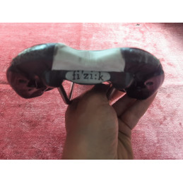 Fizik Aliante Carbon Twin road bike saddle Titanium rails 244g