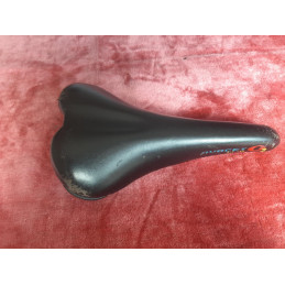 Selle de route d'occasion Avocet O2 Air 40R avec rails en titane - vue latérale