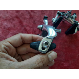 Puente de freno Shimano 105 detalle del ajuste