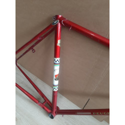 Peugeot head tube and head badge area