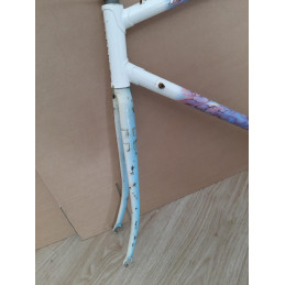 Liberia vintage bicycle frame - head tube and lug detailing