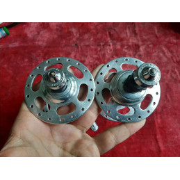 Mozzo anteriore Campagnolo – vista del corpo e dell'asse