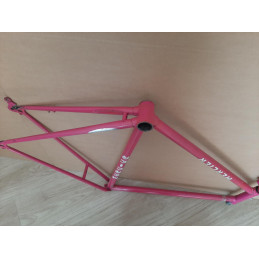 Lug profiling at top tube joint