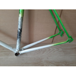 Punteras traseras de 124 mm de ancho para eje de carretera