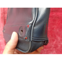 Bolsa touring bike – pormenor da alça de fixação