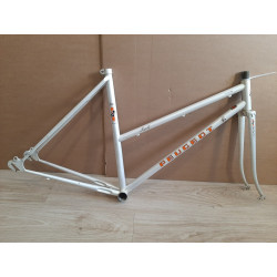 Peugeot PH15 50cm vintage steel frame profile view