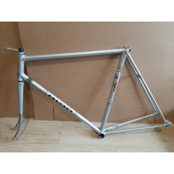 Cadre velo PEUGEOT PR10 REYNOLDS 531 3105g 58×57cm 122.6 mm BSFF 🇫🇷 D12