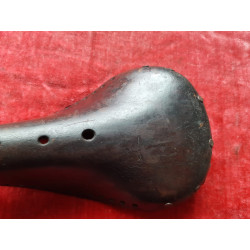Tension bolt close-up on Henri Gauthier vintage leather saddle nose