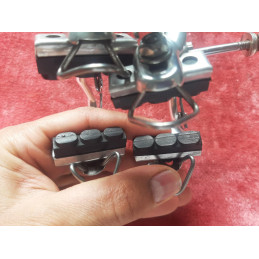 Pinças de travão clássicas Shimano 600 - ângulo lateral