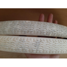 Tallone pneumatico Michelin 650B senza danni