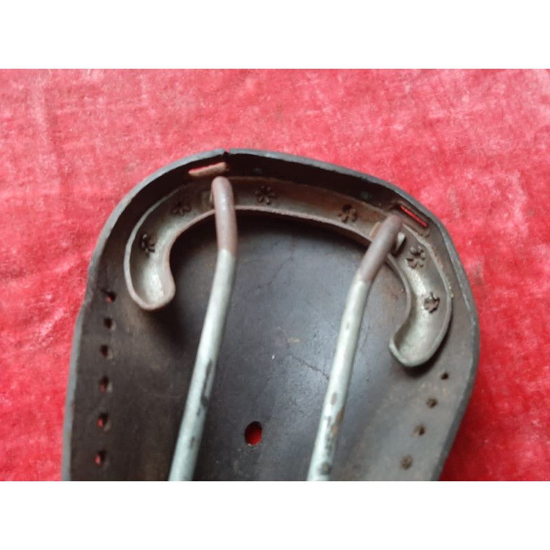Selle Vélo Cuir Henri Gauthier, 1 Groupon, Vintage, Pour Vélo Français, Occasion
