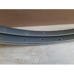 Mavic MA40 700C, usura superficiale e segni stoccaggio