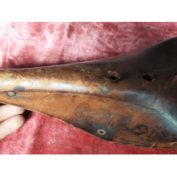 Vintage VEADUM touring bicycle saddle, classic Eroica bike