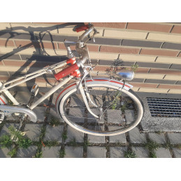 Peugeot mixta – detalle del soporte del cambio