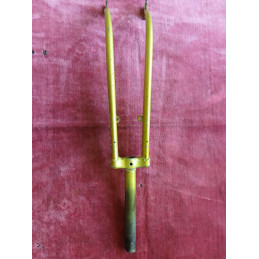 Garfo aço vintage – ângulo traseiro