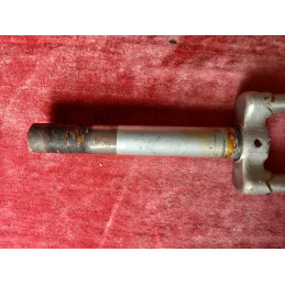 Fourche 166mm en acier pour cadre de velo 25×100 700/650 D8