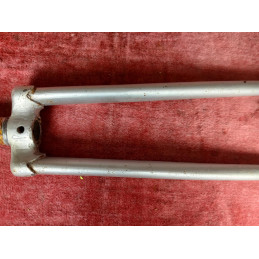 Fourche 166mm en acier pour cadre de velo 25×100 700/650 D8