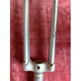 Fourche 166mm en acier pour cadre de velo 25×100 700/650 D8