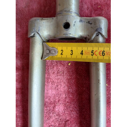 Fourche LIBERIA 157mm en acier pour cadre de velo 25×100 700/650 D8
