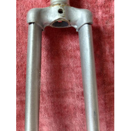 Garfo aço 170mm – ângulo traseiro