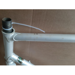 Tretlagerbereich mit Schweizer Gewinde 35x100 Peugeot PX10